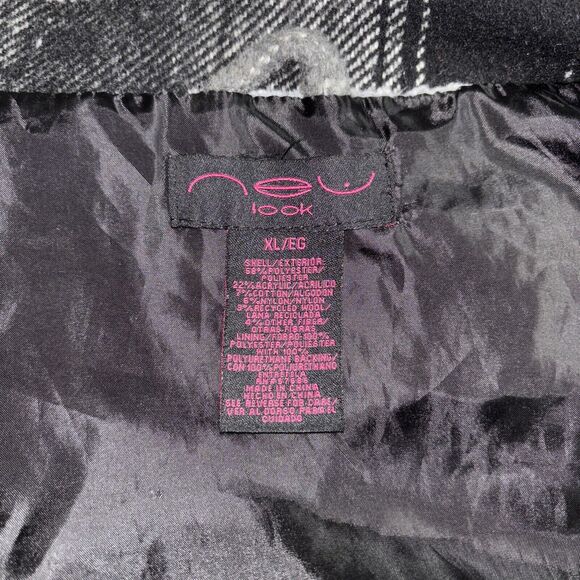 New Look Girls Size XL Jacket Grey, Black and White Plaided warm and cozy - Picture 4 of 5